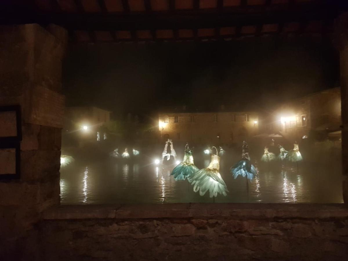 Dimora In San Quirico D'Orcia Apartment Екстериор снимка