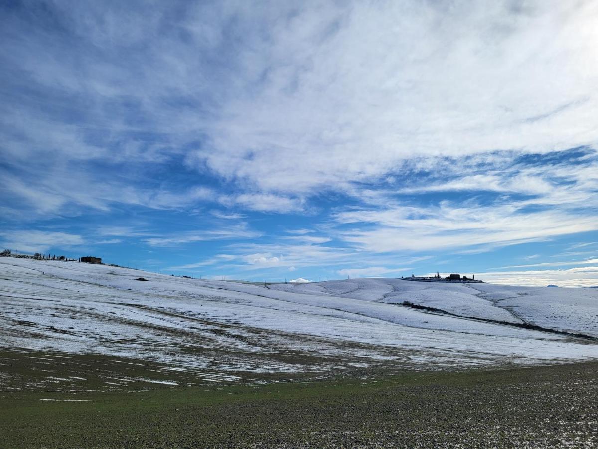 Dimora In San Quirico D'Orcia Apartment Екстериор снимка